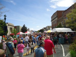 71st North Carolina Apple Festival @ Downtown Hendersonville
