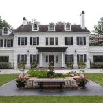 Mélange Inn and Gardens