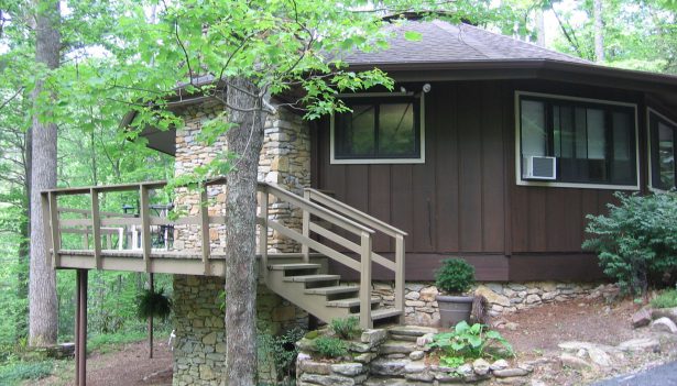 Cottages Cabins Archives Visitors Information Center Hendersonville Nc